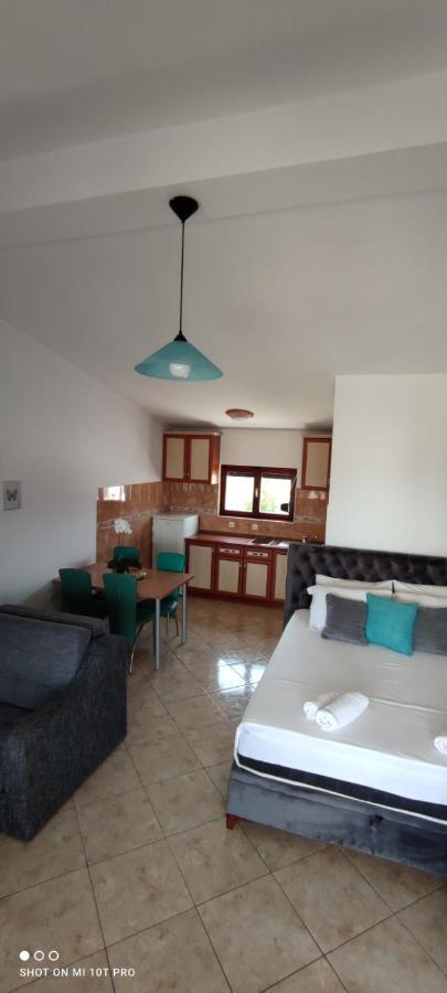 Apartments Tara Ulcinj Exterior photo